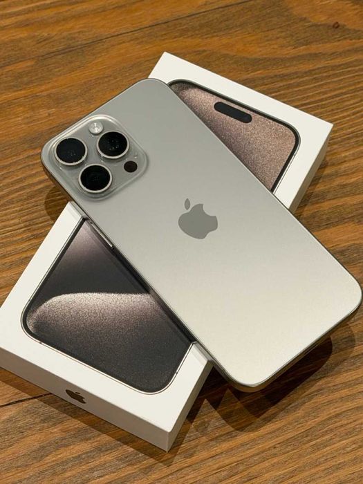 Iphone 15 PRO MAX 256GB , na gwarancji, idealny stan