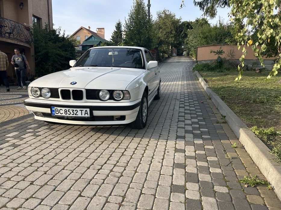 Продам бмв е34 на повному ходу  на свій вік в непоганому стані