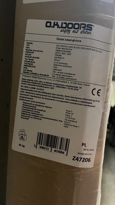 Drzwi zewnetrzne zloty dąb i antracyt