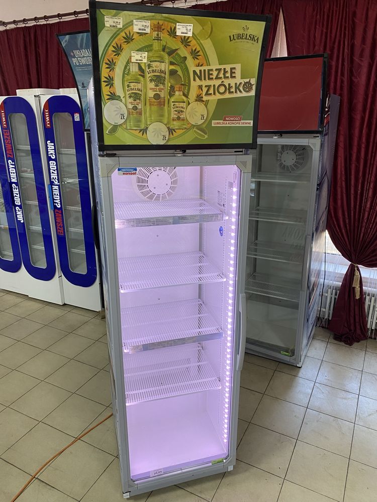 Холодильный шкаф/холодильник для напитков NORCOOL