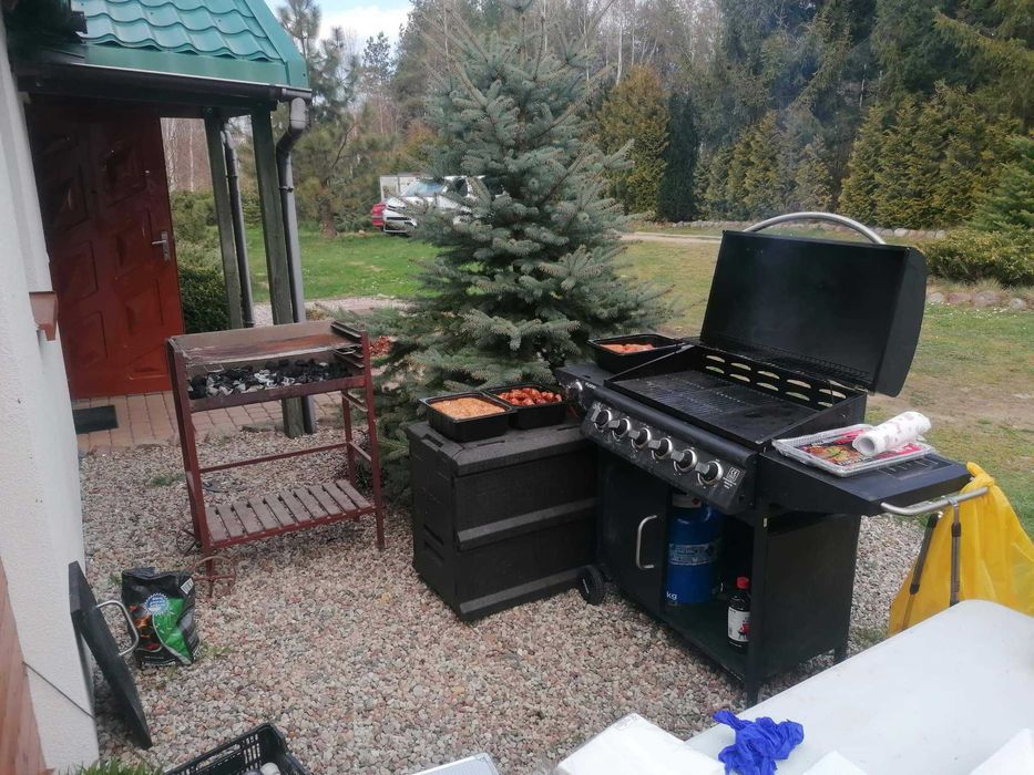 Catering okolicznościowy/ grill  imprezy plenerowe