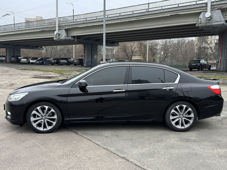 Honda Accord 9 2013