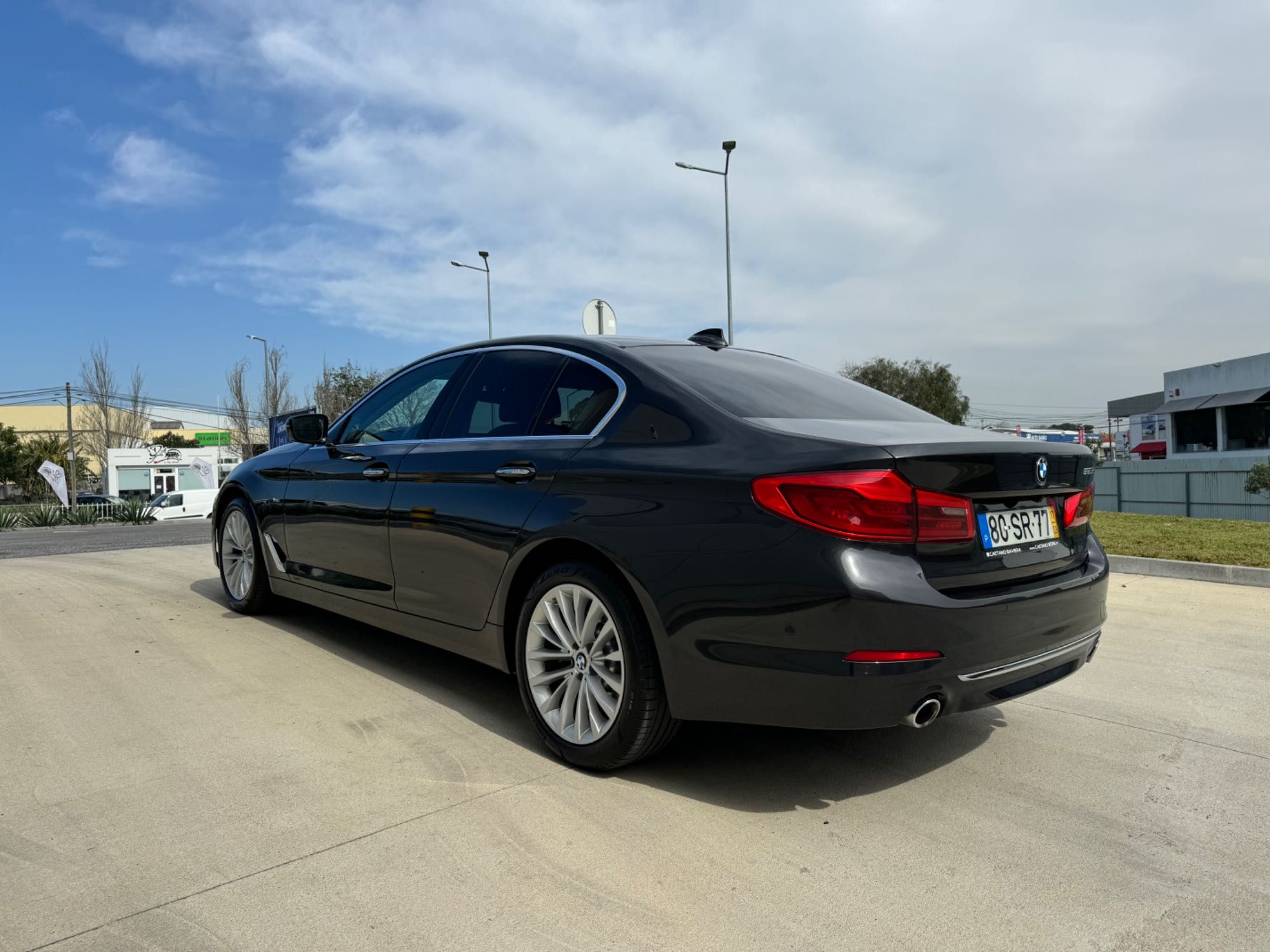 Bmw 520d luxury  190 cv nacional (86.000km) todas as revisões na bmw