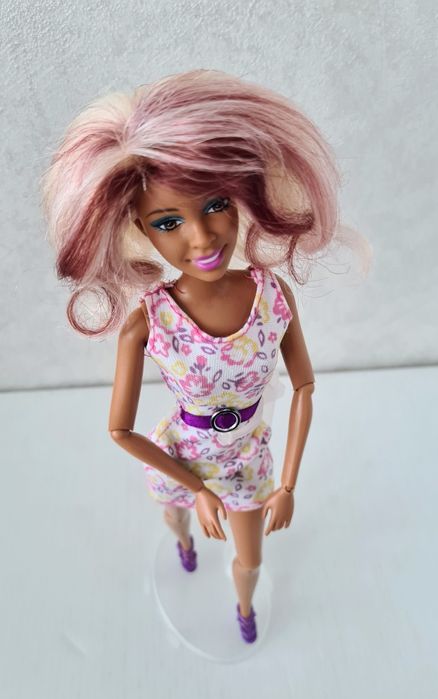 Лялька шарнірна Барбі Barbie Mattel extra модниця