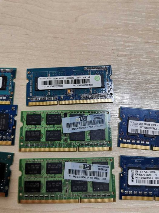 Жорсткий диск HDD 2.5 Sata, SSD m2 64gb та оперативна пам'ять