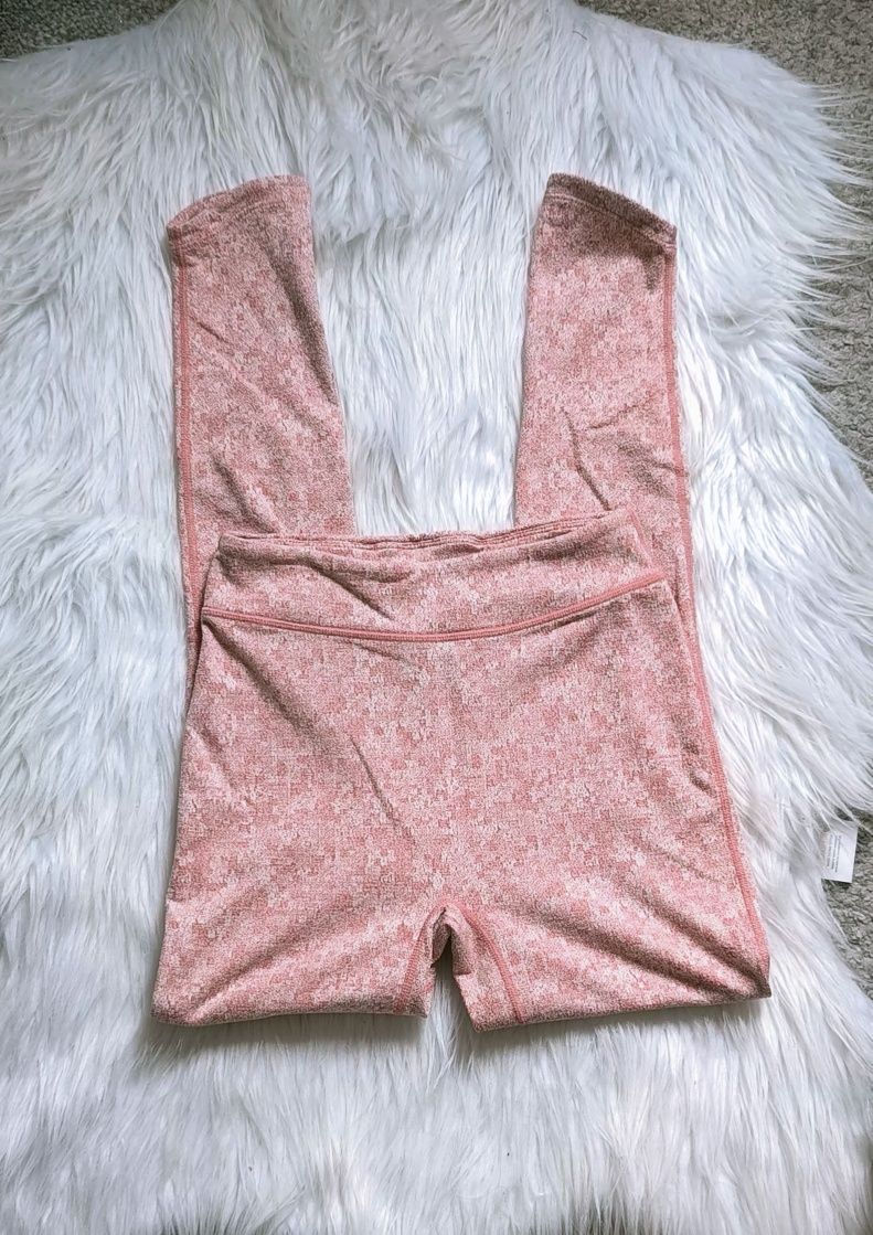Legginsy sportowe z wysokim stanem Fleur Texture Gymshark rozmiar xs