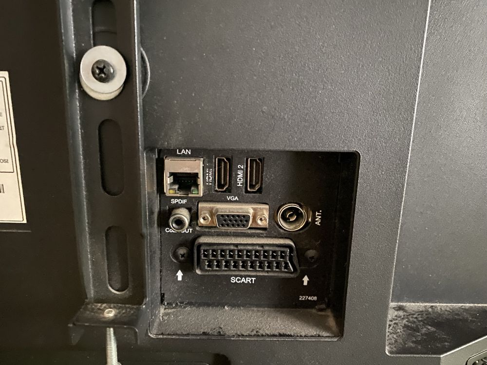 Telewizor Toshiba 32W3433DG na części