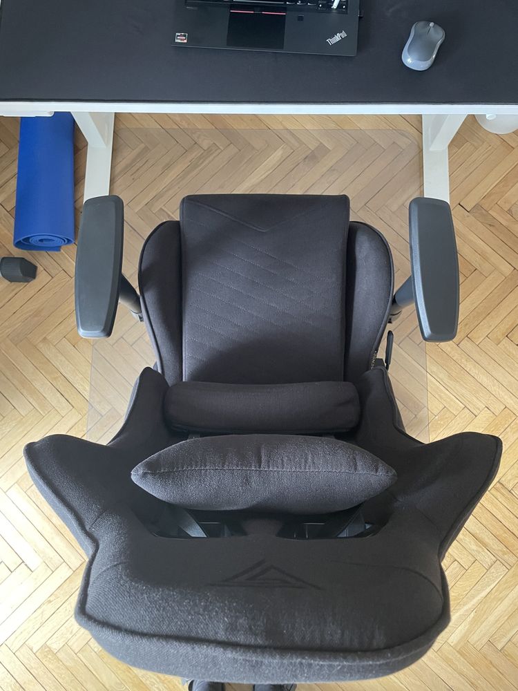 Krzesło fotel gamingowy Sense7 Spellcaster czarny materiałowy