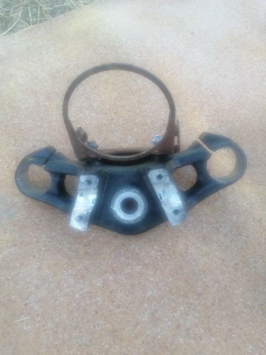 Верхняя травирса на мотоцыкл Viktory Octane