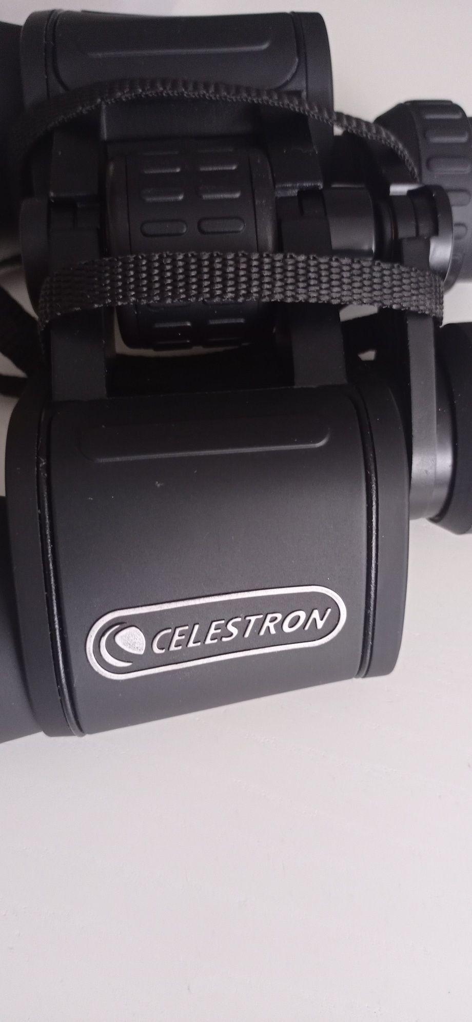 Lornetka celestron upclose G2