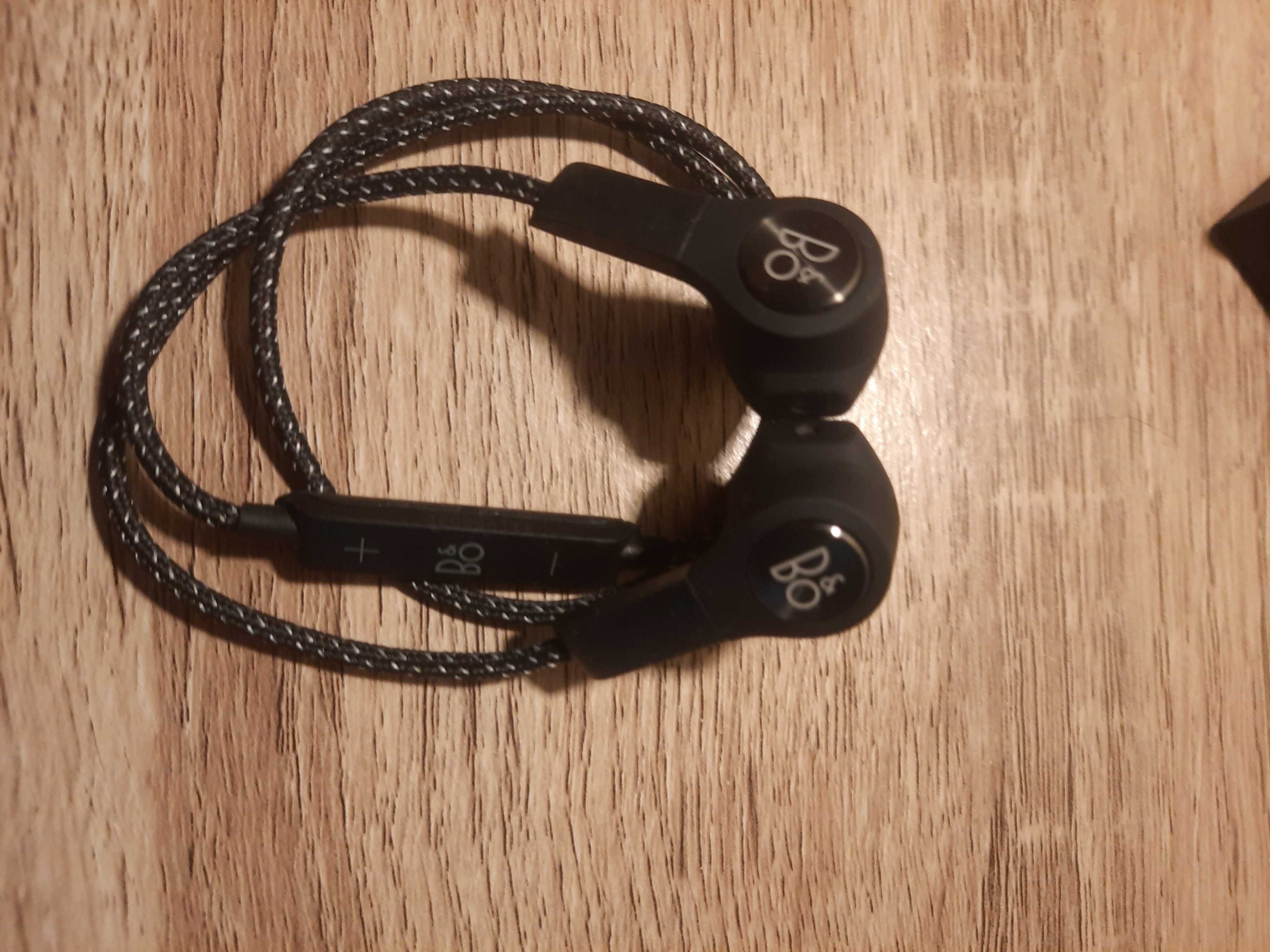 Bang & Olufsen Auriculares Bluetooth