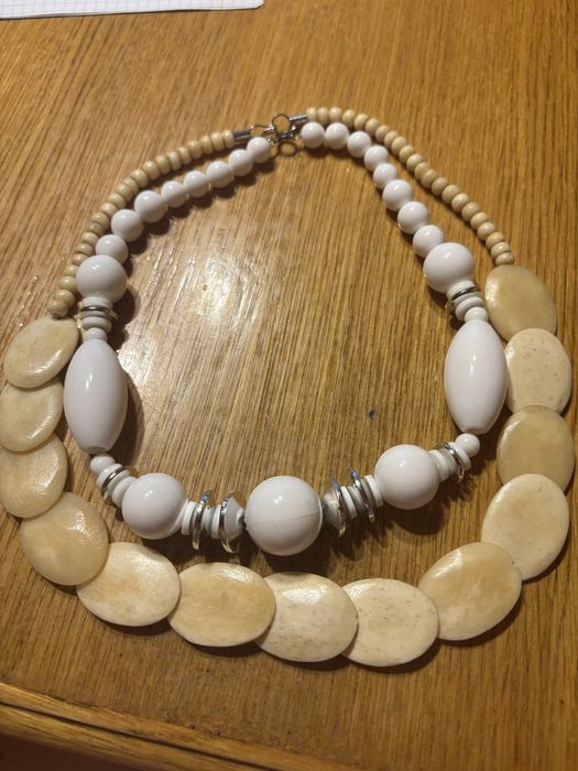 Korale z PRL! Różne wzory na zjęciach!