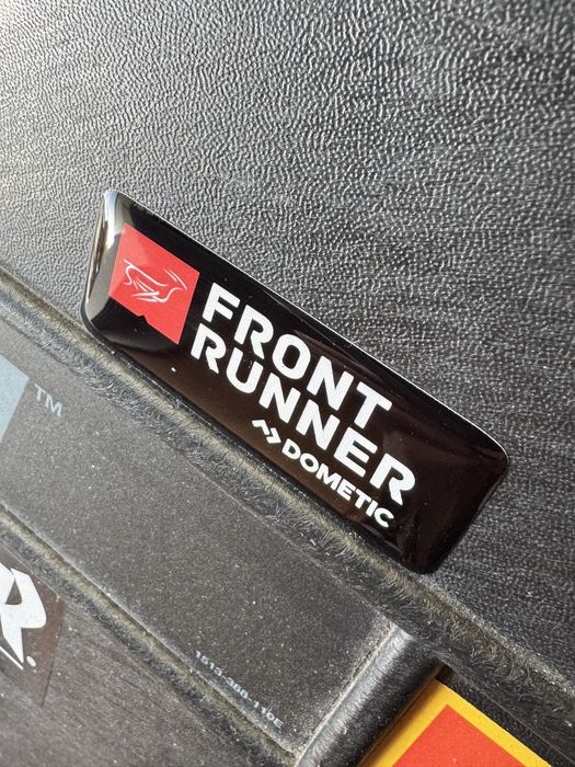 Front Runner Autocolante 3D