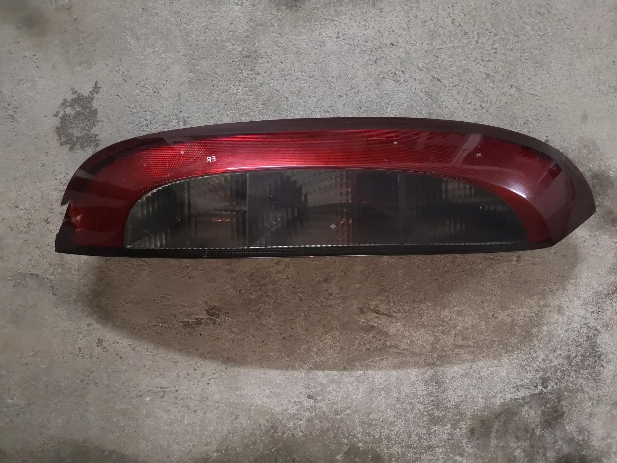 Farol traseiro opel corsa 2006