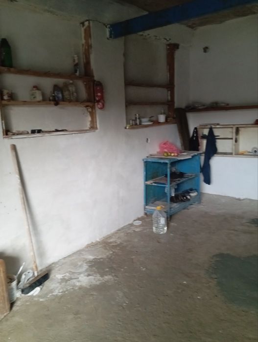 Здам Гараж сухий не тиче