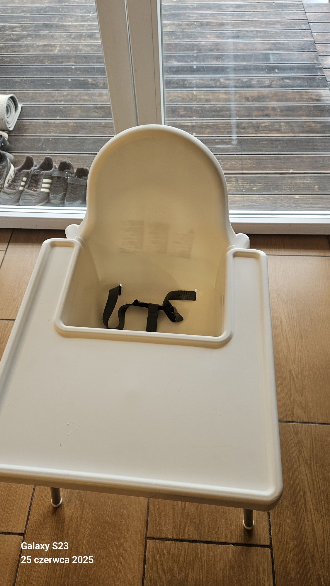 Krzesełko Ikea + podnóżek