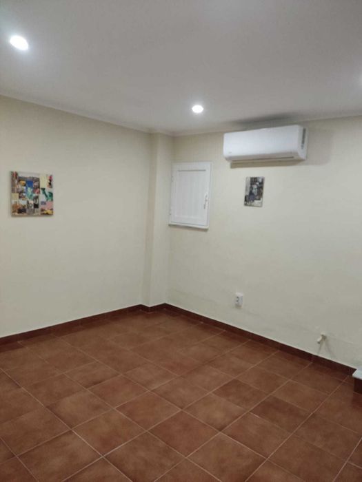 Casa Remodelada com 2 pisos – Carregado - Alenquer