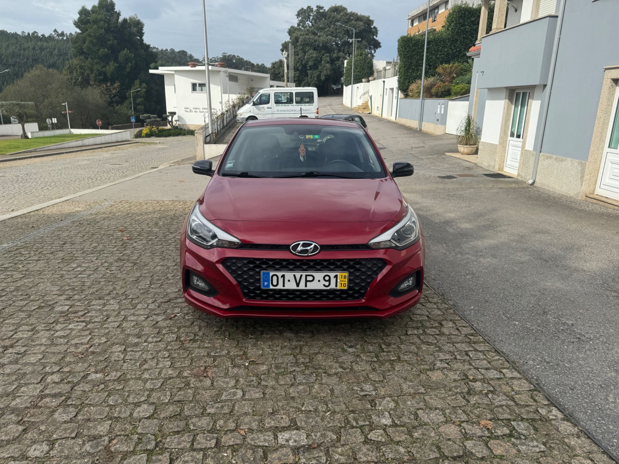 Hyundai I20 2018 em muito bom estado