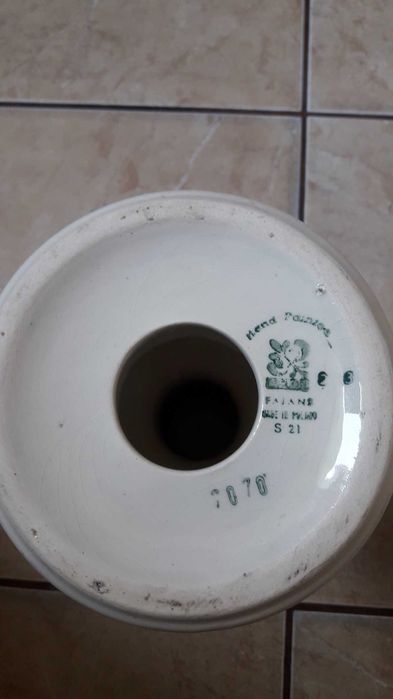 02.Świecznik ręcznie malowany z Włocławka sygnowany z PRL.