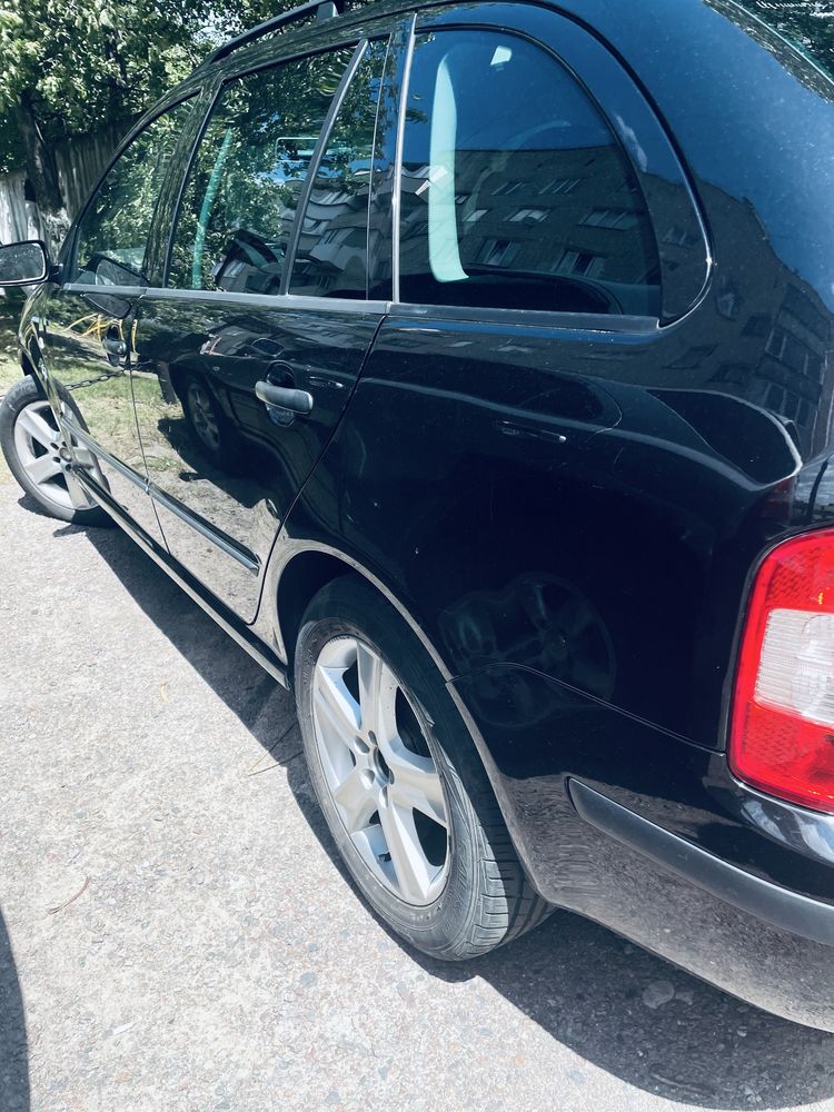 Продам Skoda fabia 2007