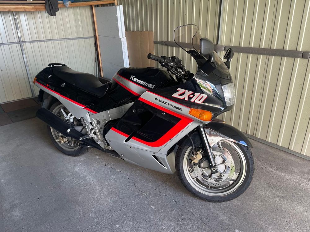 Kawasaki ZX-10 Tomcat z 1988r
