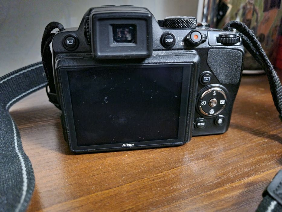 Фотоаппарат Nikon Coolpix P100