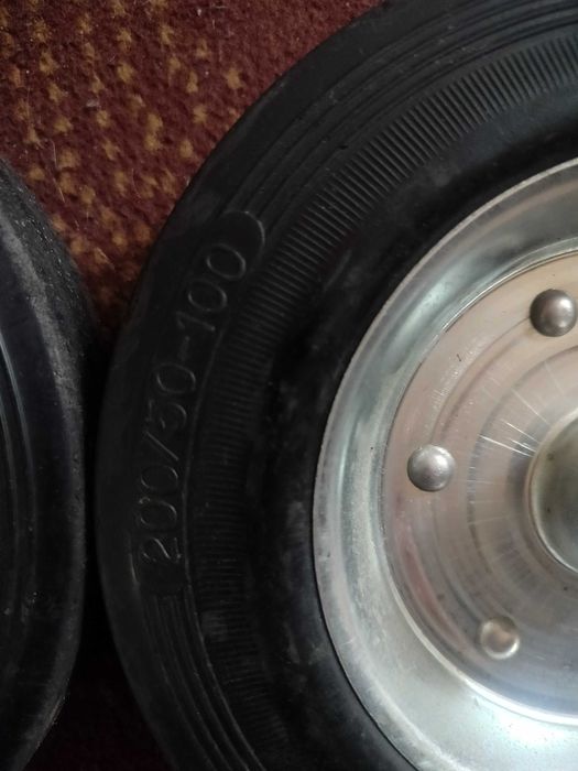 Kółka do wózka inwalidzkiego 2 szt 200/50-100