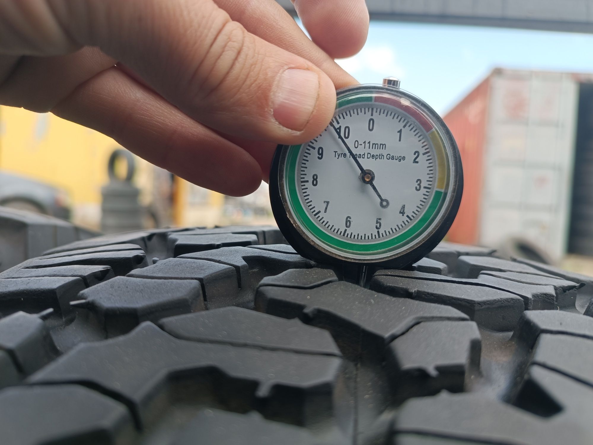 Автошини 255x65r17 BFGoodrich All terrain з Германії стан ідеальний