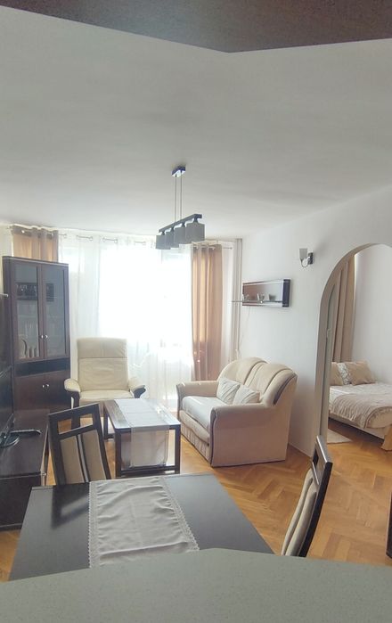 LM - 239 PLN. Klimatyczny apartament przy r