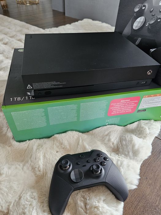 Xbox One X 1TB Jak Nowy