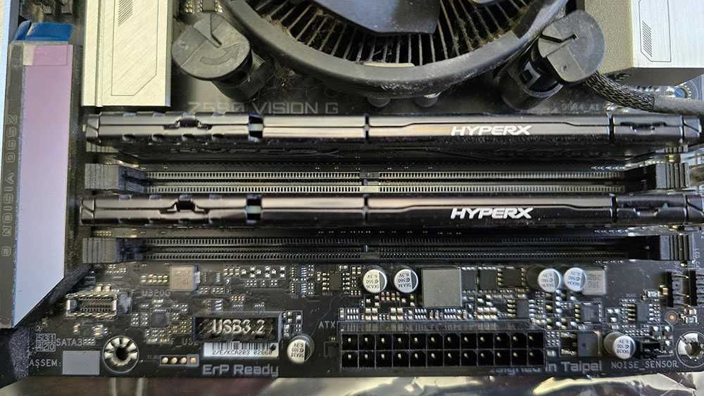 Pamięć HyperX Fury, DDR4, 32 GB, 3200MHz, CL16