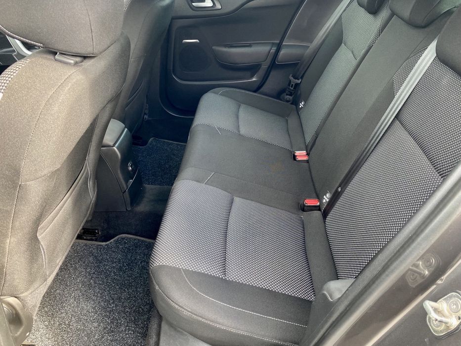 Сітроєн C4 2017р. Можливий обмін на дншевше авто. Сітроєн DS4 ц14500$