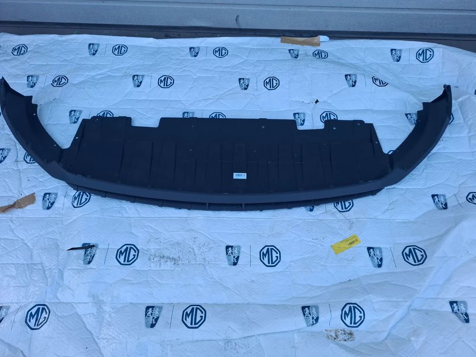 MG MARVEL R SPOILER ZDERZAK PRZÓD P10996643