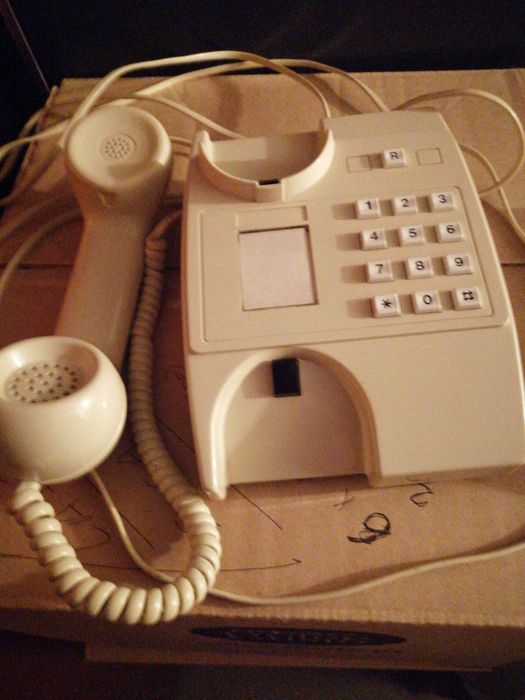 Telefone antigo como novo
