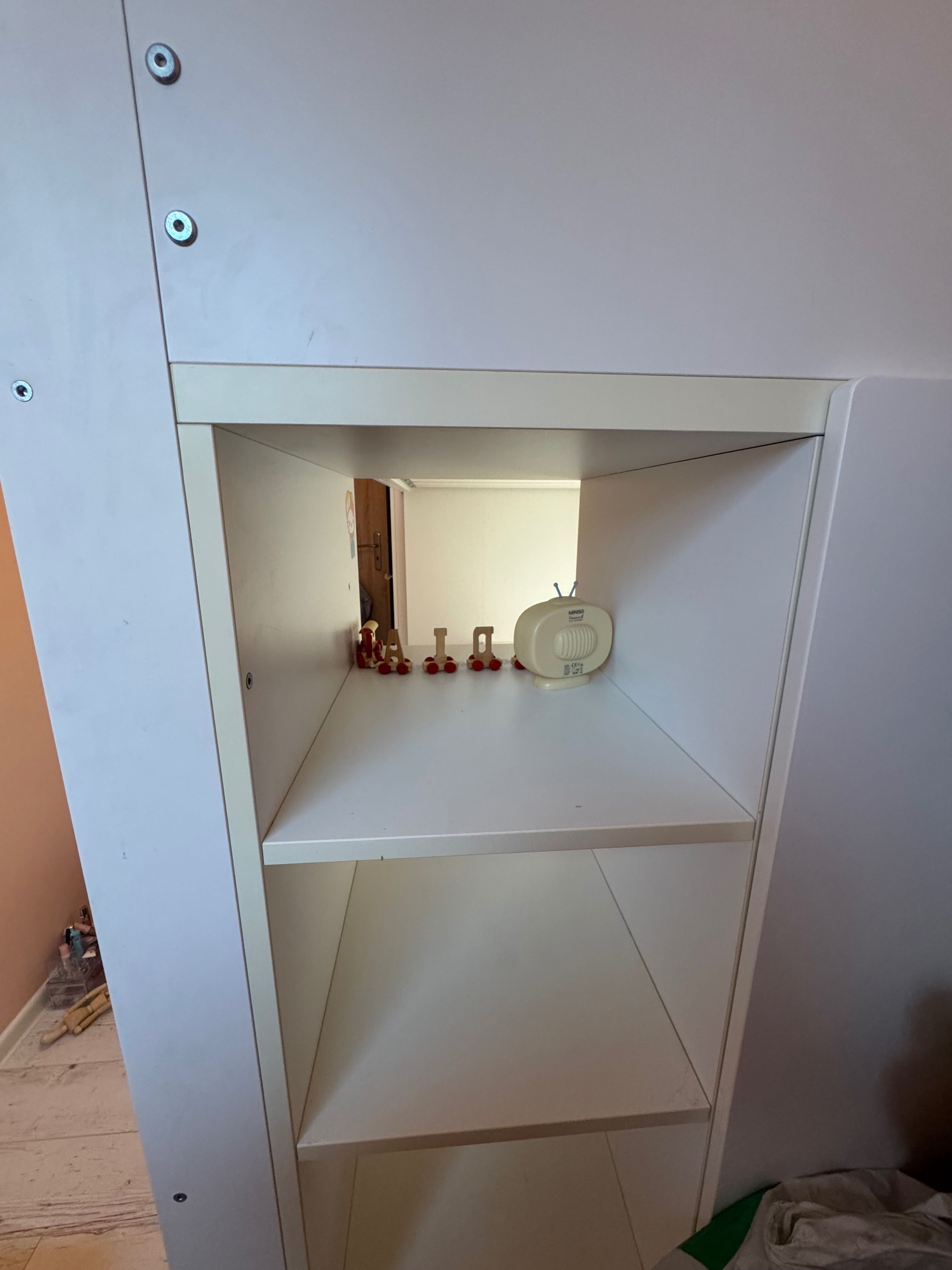 Łóżko na antresoli Ikea Smastad/ Stuva