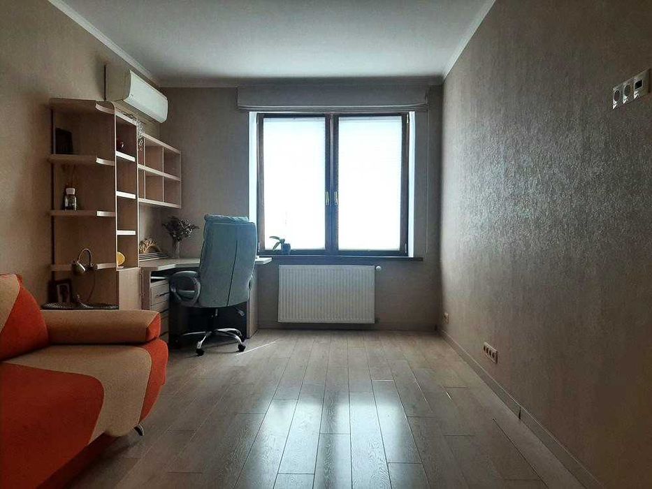 Продам двокімнатну квартиру  пр-т Шевченка 7А м. Вишгород ремонт меблі