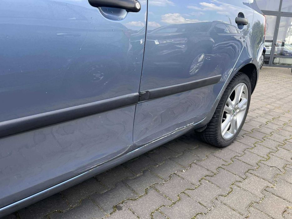 SKODA FABIA 1,4 MPI/stan b.dobry/klimatyzacja/oryginalne felgi R16