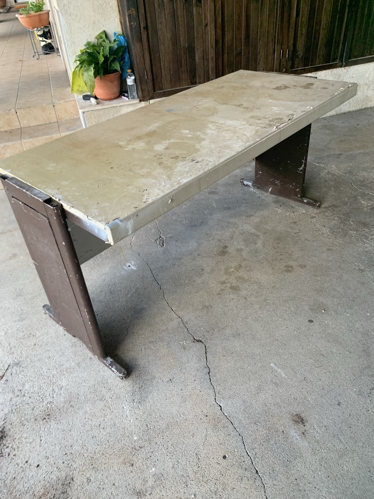 Secretaria em ferro