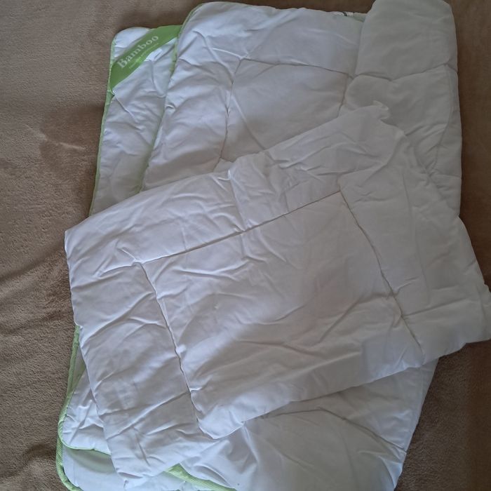 Komplet Bamboo antybakteryjny (poduszka i kołdra)