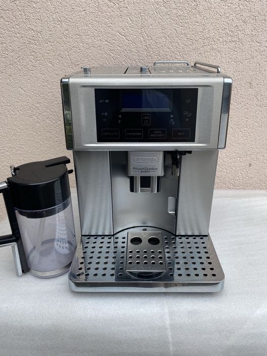Кавомашина DeLonghi Primadonna Avant ESAM6700 Відмінний стан є Вибір