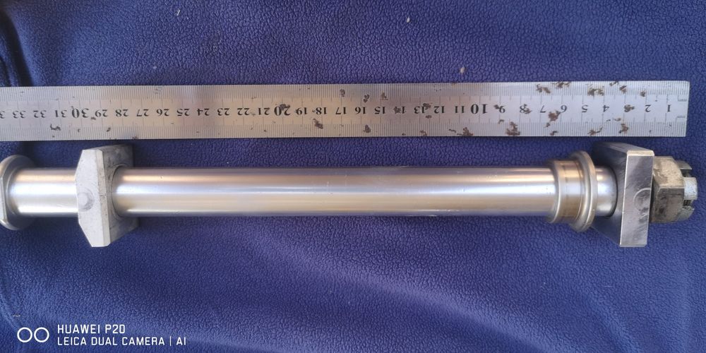 Задня вісь ендуро