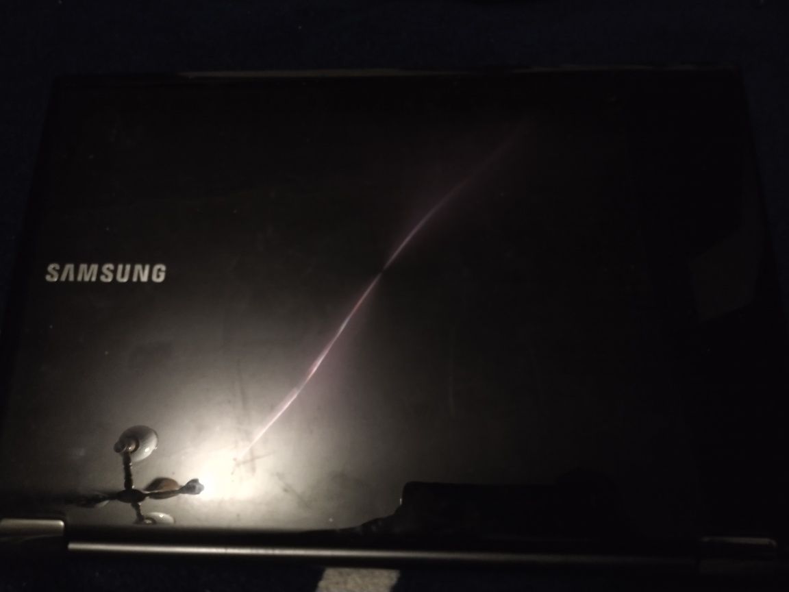 Samsung RF511 na części z zasilaczem