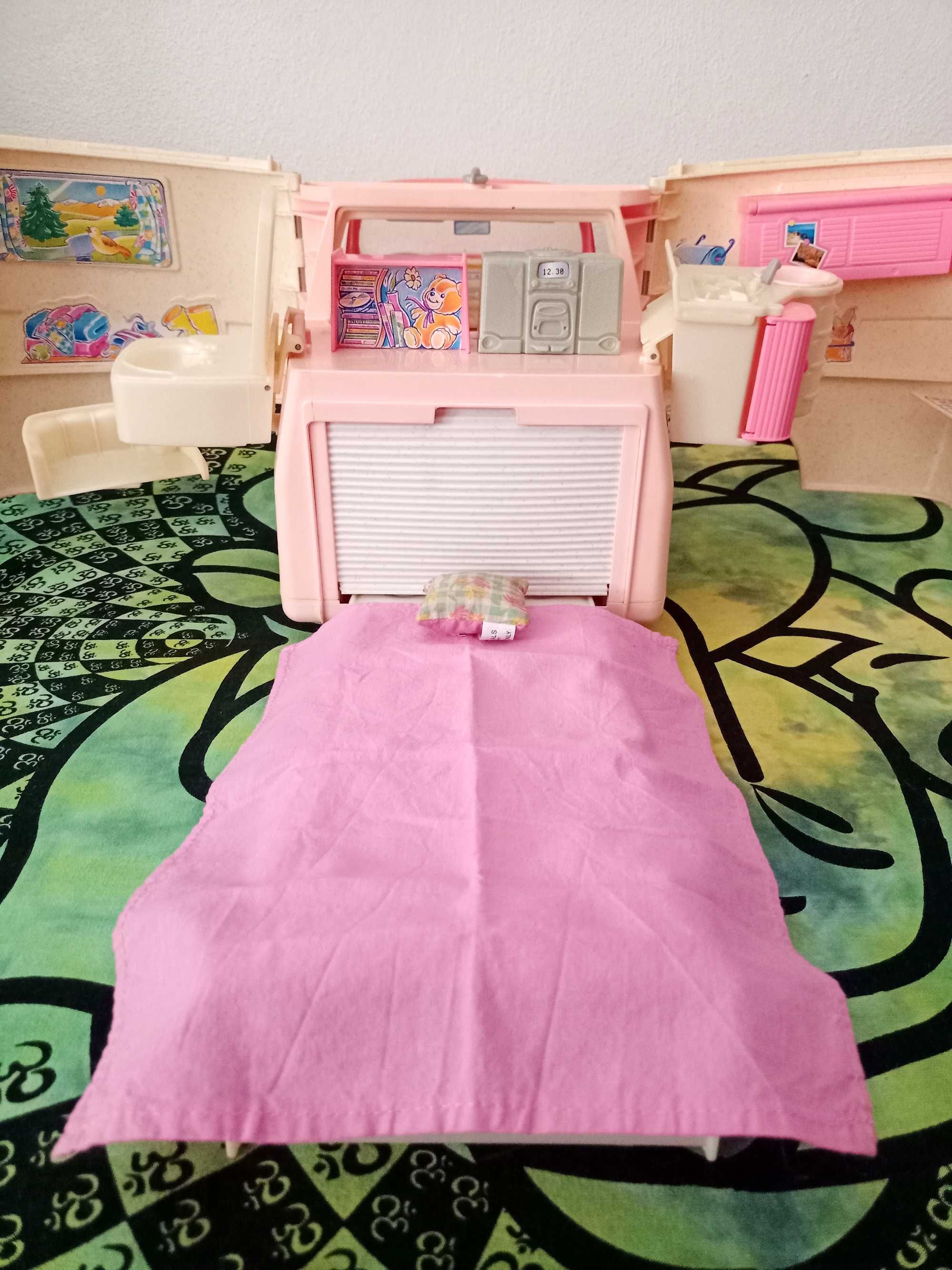 Autocaravana Holiday Camper da Barbie (2001)