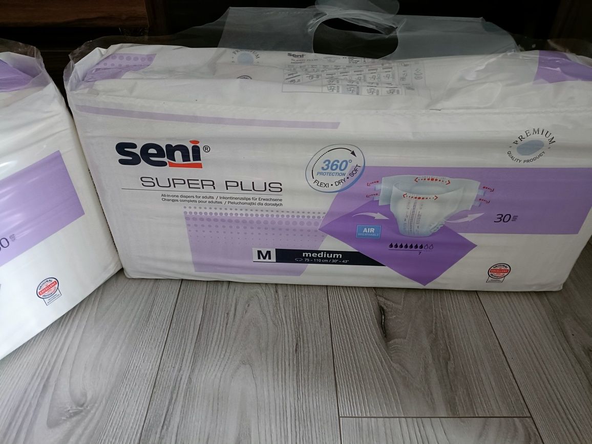 Pieluchomajtki seni super M
