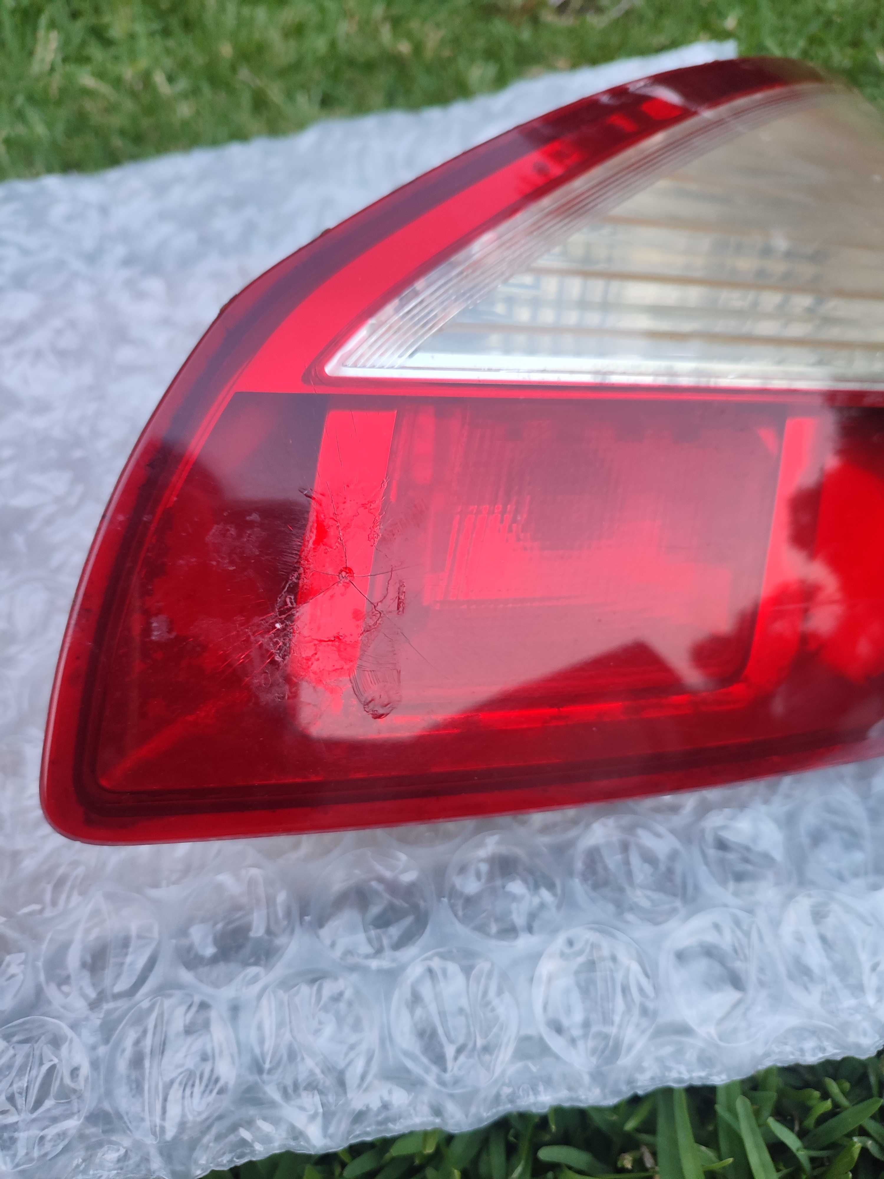 Faróis traseiros da mala Renault megane 3