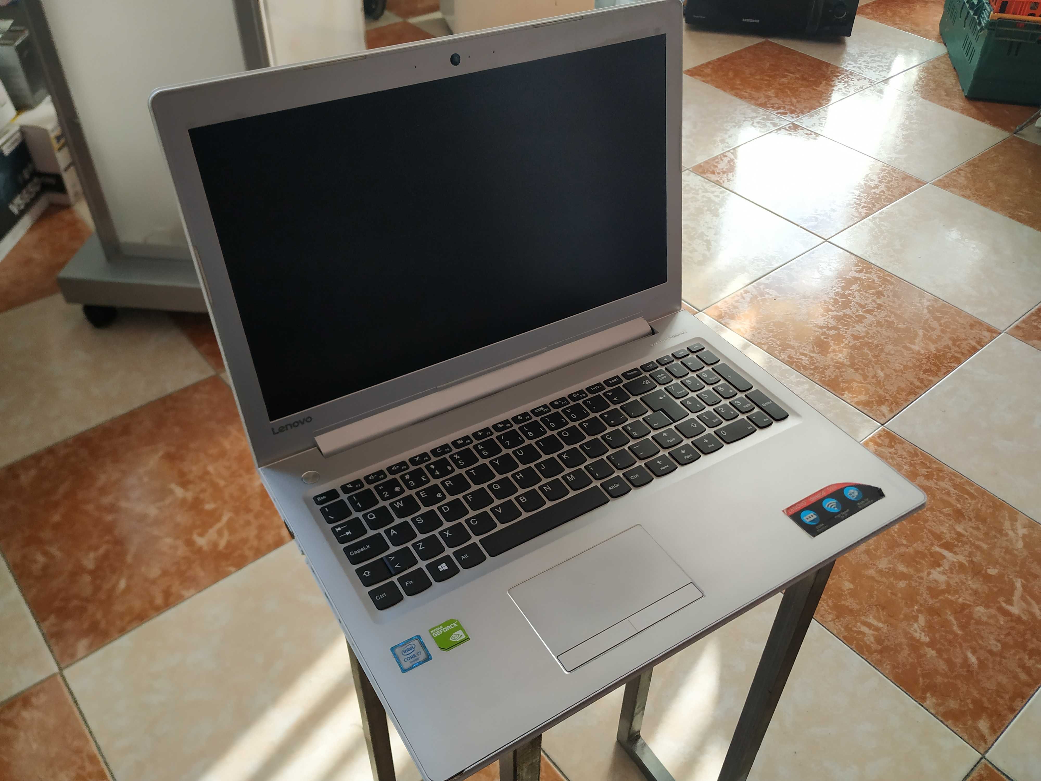 Lenovo - Idealpad 510-151SK -15''