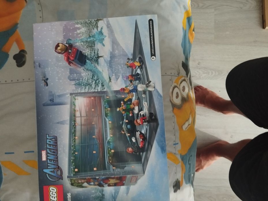 Lego Avengers calendário de natal