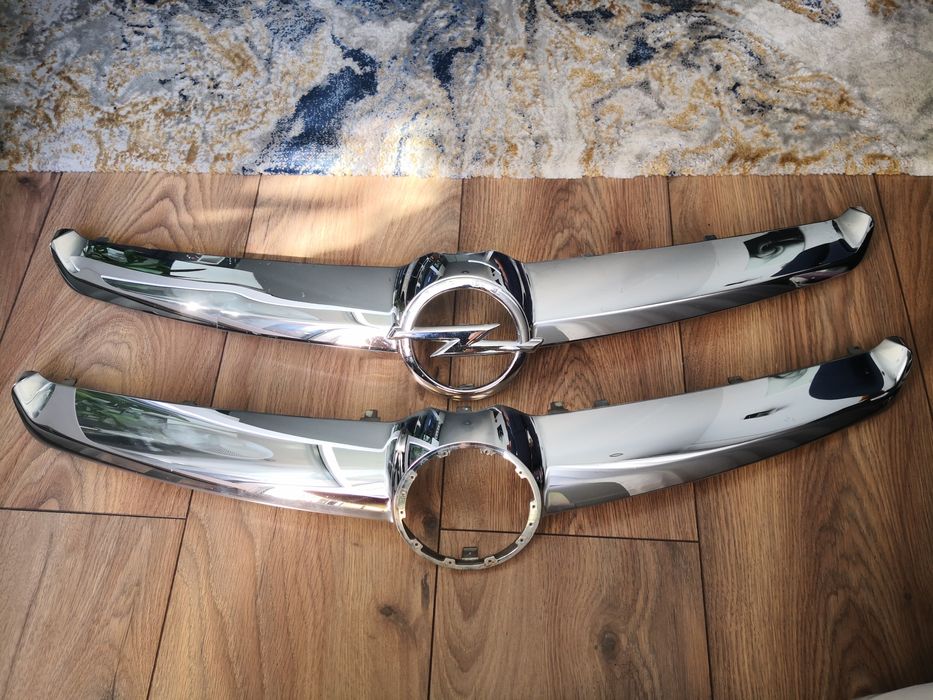 Atrapa grill logo znaczek chrom opel Insignia A lift