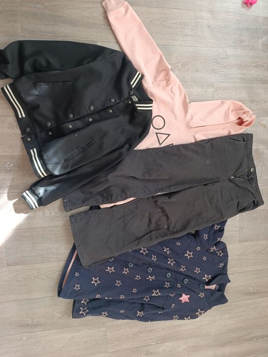 Речі на дівчинку