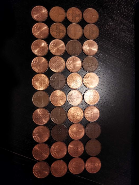 Moedas de 1 escudo